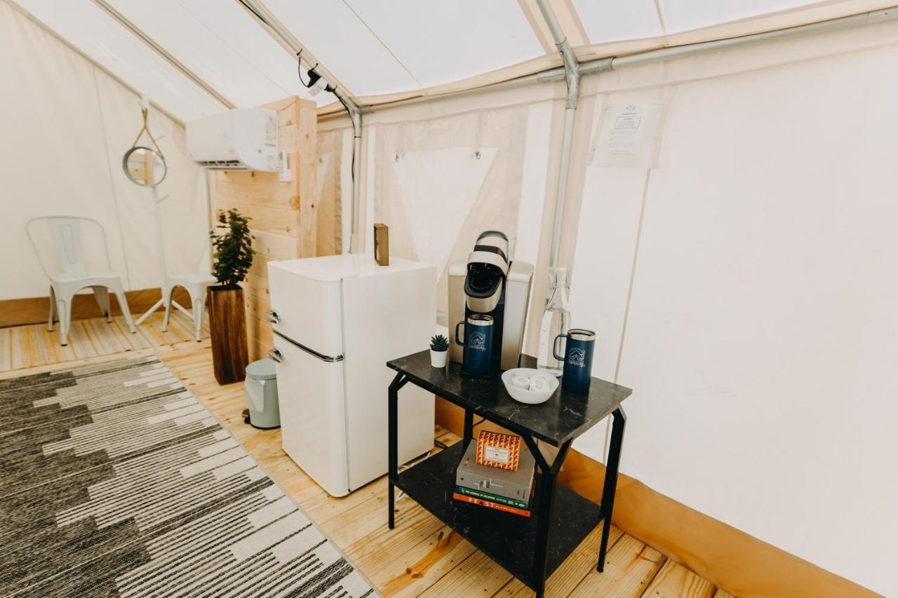 فندق Timberline Glamping At Unicoi State Park هيلين المظهر الخارجي الصورة